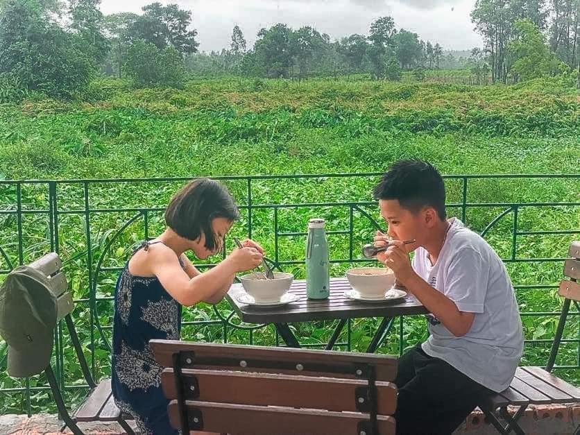 Mina Cafe & Stay Quan Lan Ngoại thất bức ảnh