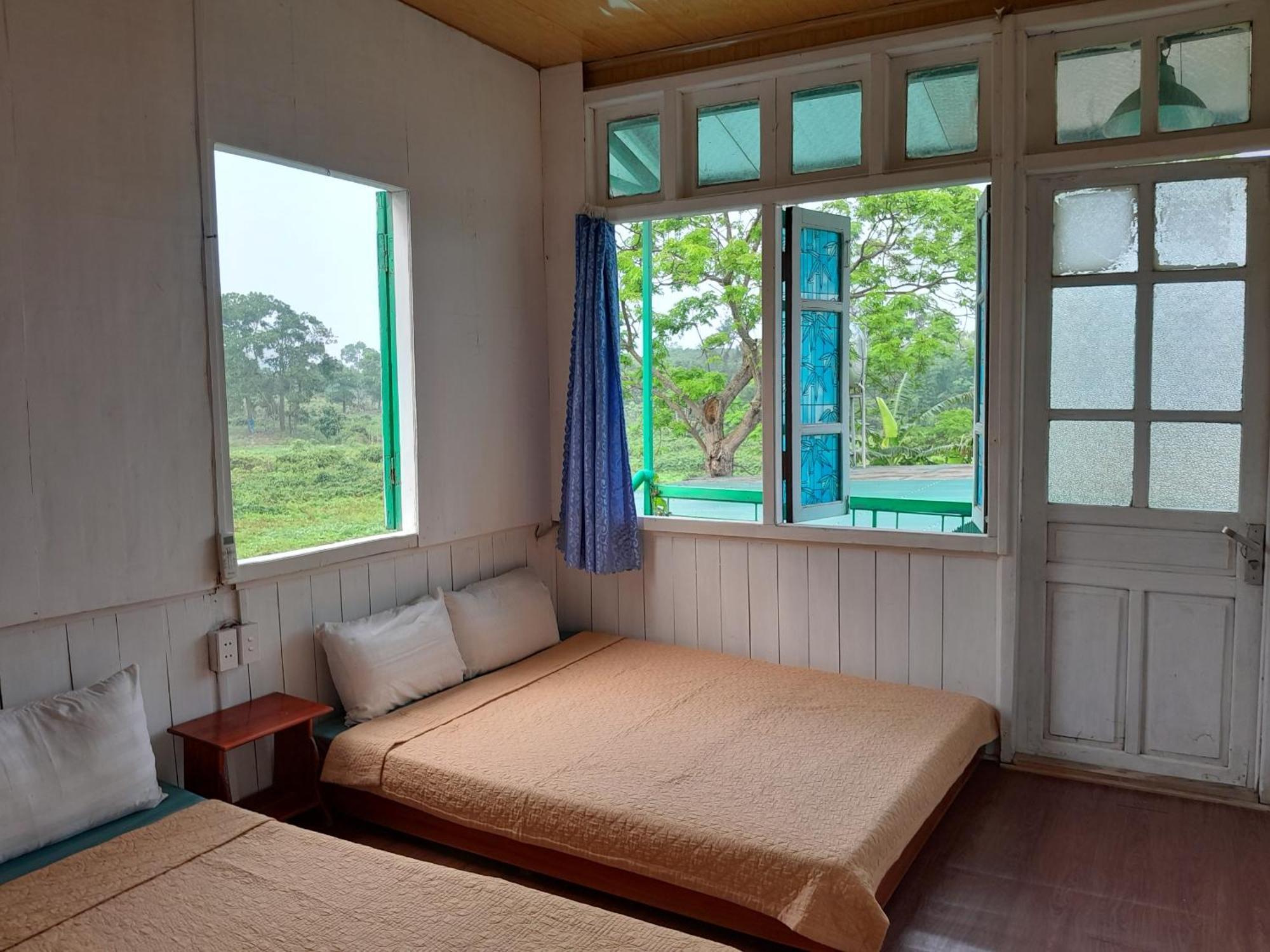Mina Cafe & Stay Quan Lan Ngoại thất bức ảnh